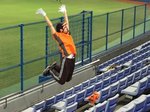 団長 飛ぶ.jpg